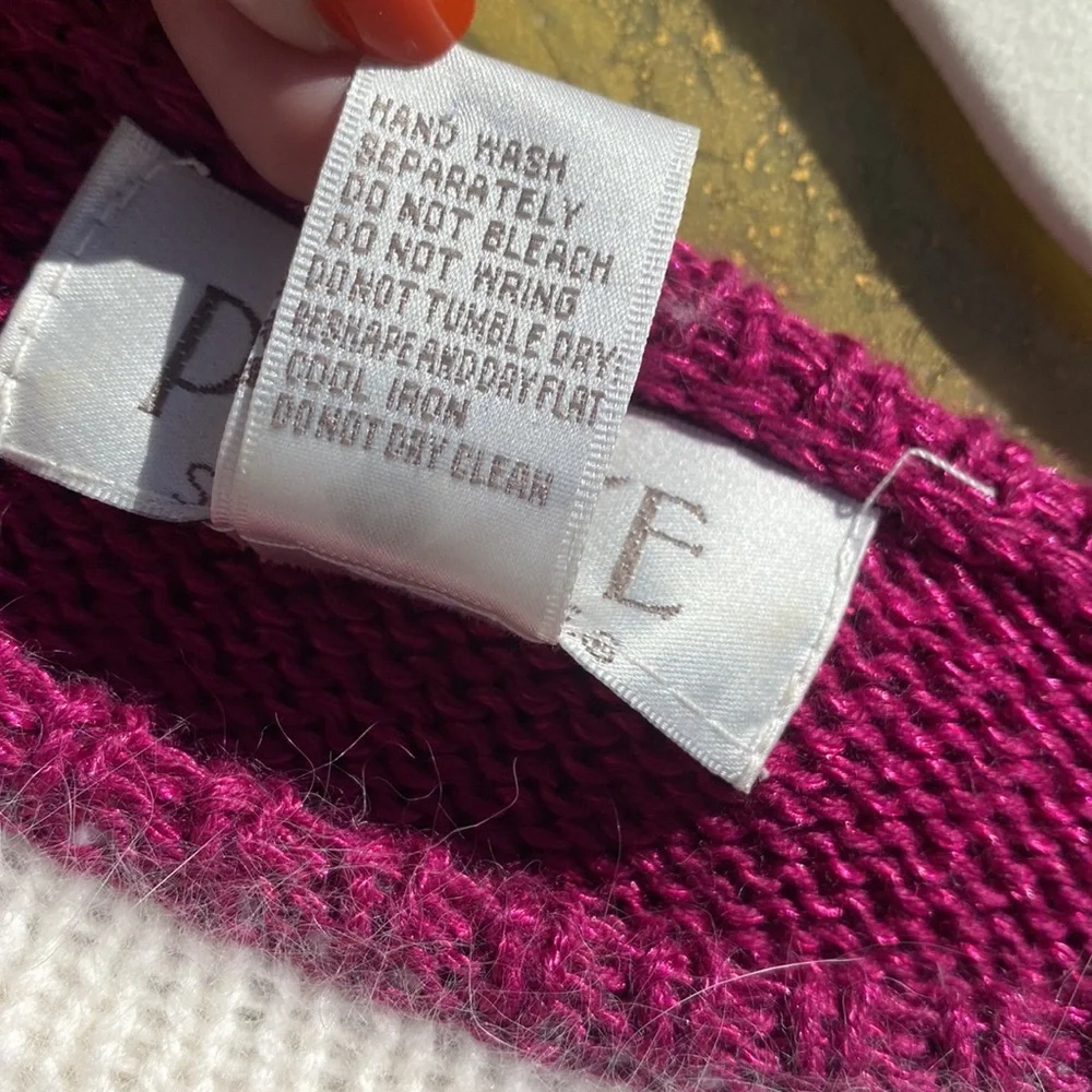 Vintage Knit Pullover Sweater with Beads - Picture 11 of 12